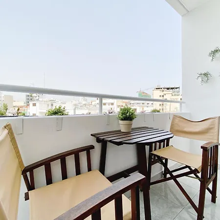 Apartment Modern In Center, 5min From